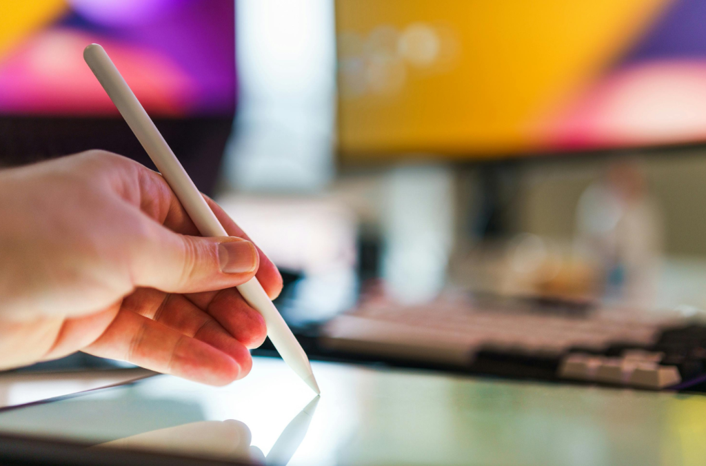 how to sell digital art online